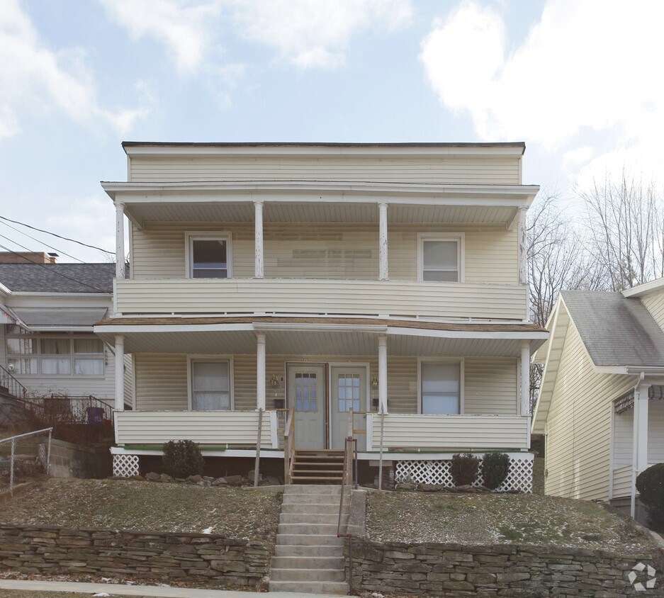 Primary Photo - 545-547 Crown Ave