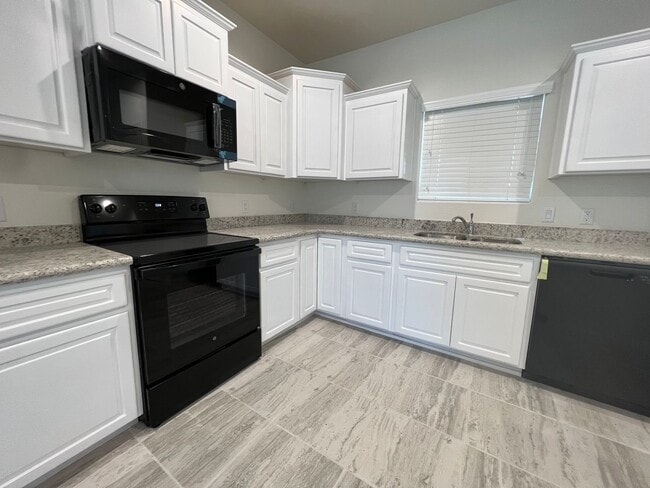 Building Photo - DRIFTWOOD RANCH - NEW CONSTRUCTION