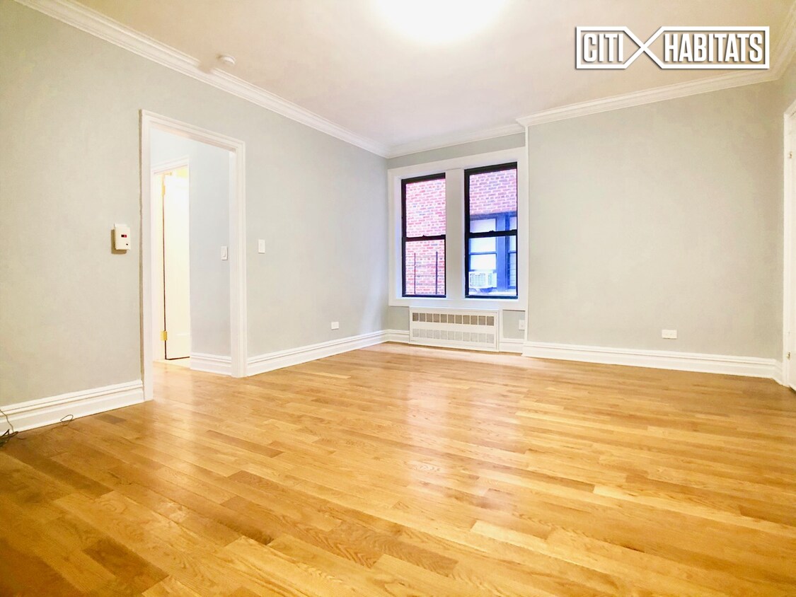 220 Cabrini Blvd Unit 6E, New York, NY 10033 Room for Rent in New