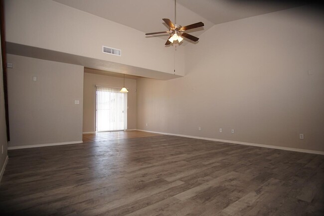 Building Photo - 3224 Ivy Point Way