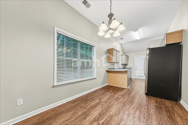 Building Photo - 7072 Parkbrook Ln