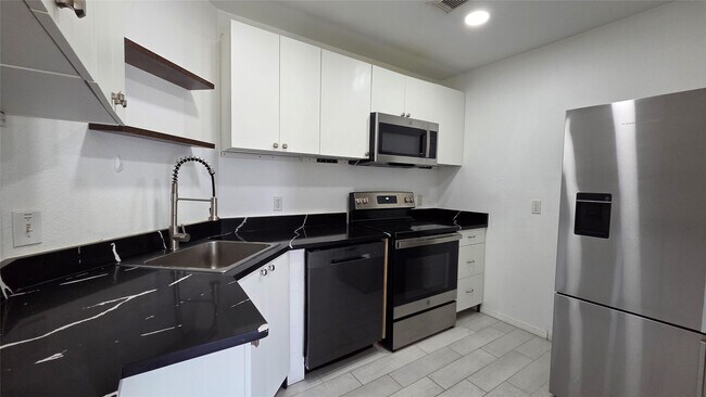 Foto del edificio - 11806 E Galwan Cir