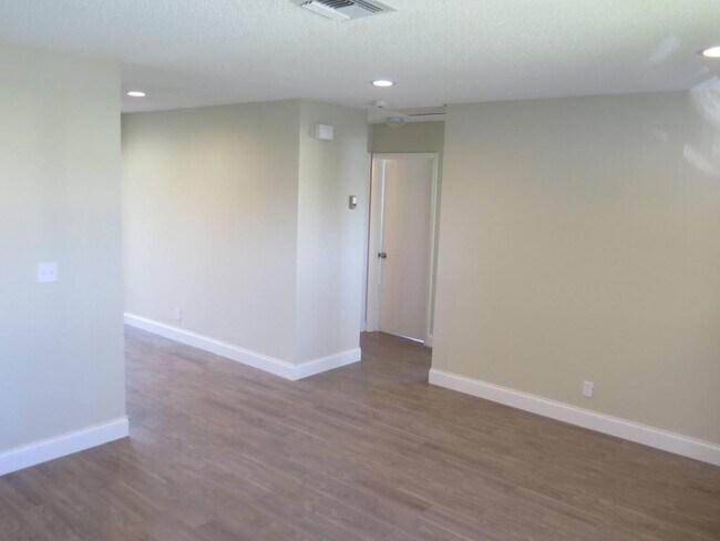 Building Photo - 2830 Duke Ln
