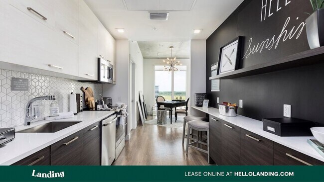 Foto del edificio - 7004 Tavistock Lakes Blvd