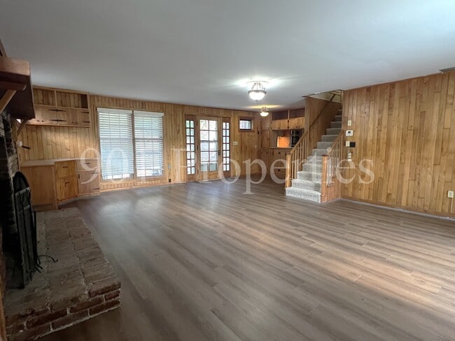 Foto del edificio - 4958 Forest Hill Irene Rd