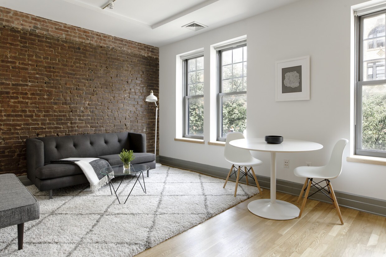 Foto principal - 138 Court St