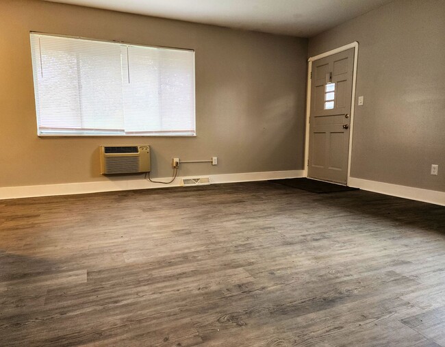 Interior Photo - Mayberry Ranch Apartments