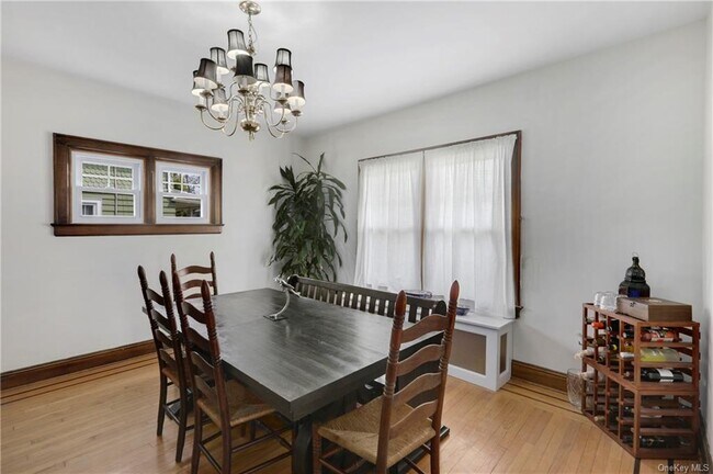Foto del edificio - 53 Sherwood Ave