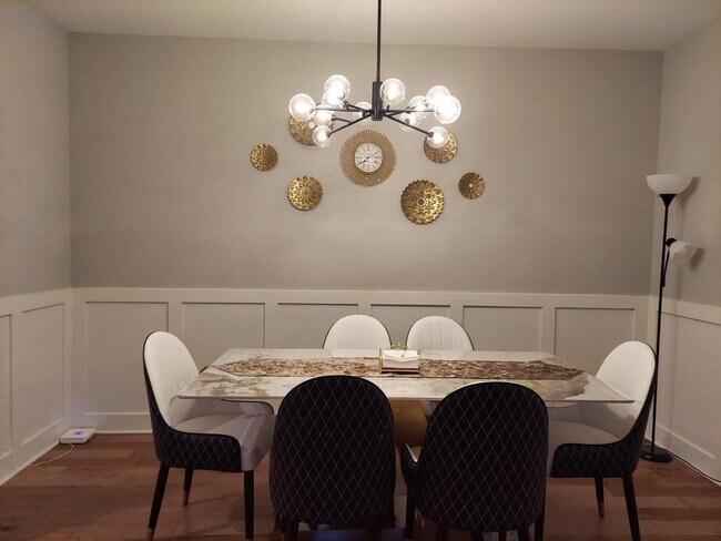 Foto del edificio - 1404 Tavern Rd