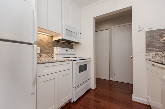 Foto del edificio - 1763 Columbia Rd NW