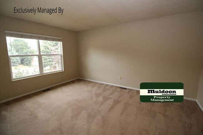 Foto del edificio - 5530 Wilkerson Pass Dr