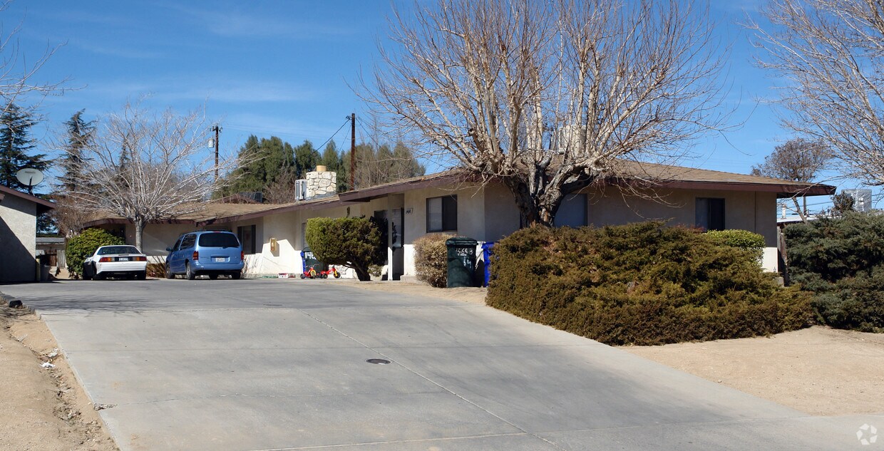 Primary Photo - 14666-14668 Mesa Dr