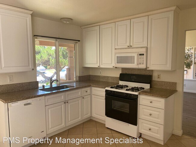 Building Photo - 3 br, 2 bath House - 1827 Cloud Court