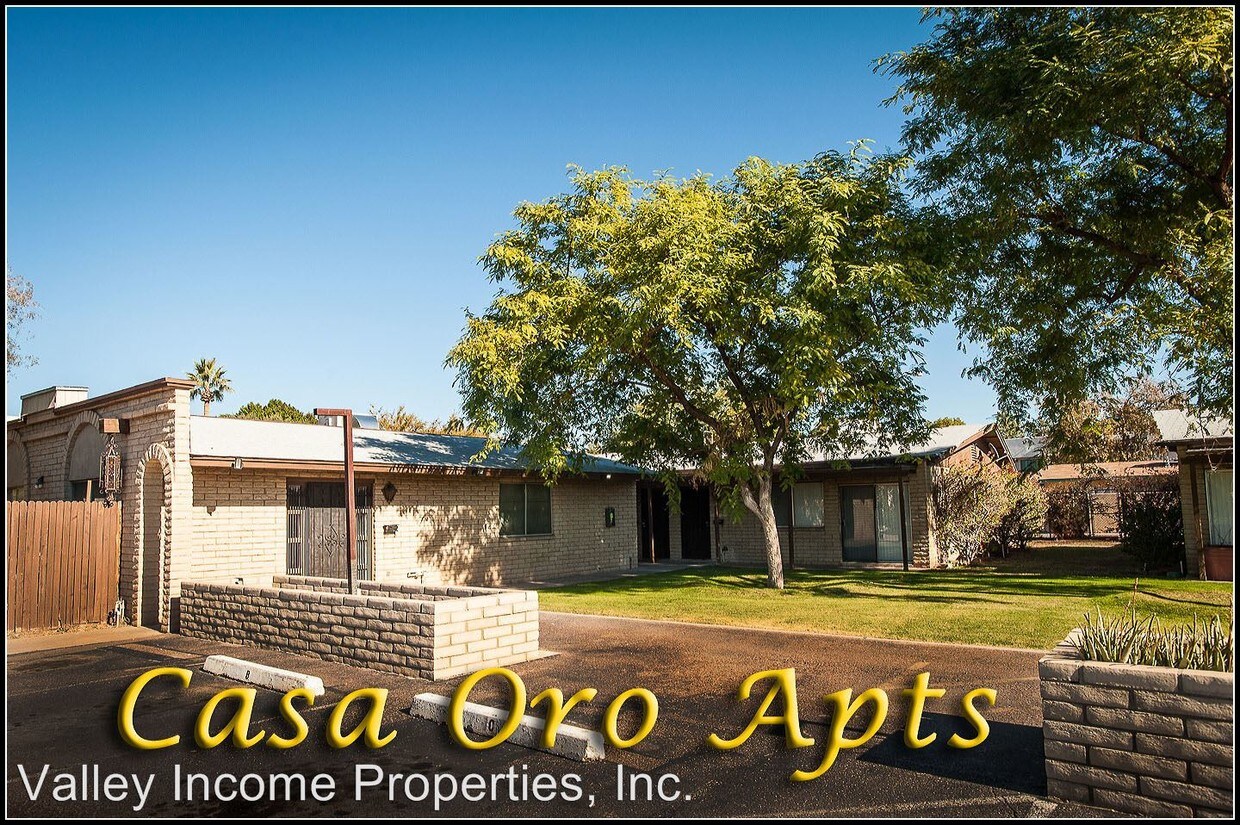 Primary Photo - 5749 N 8th Pl