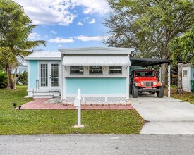 Building Photo - 1680 SW 84th Ave