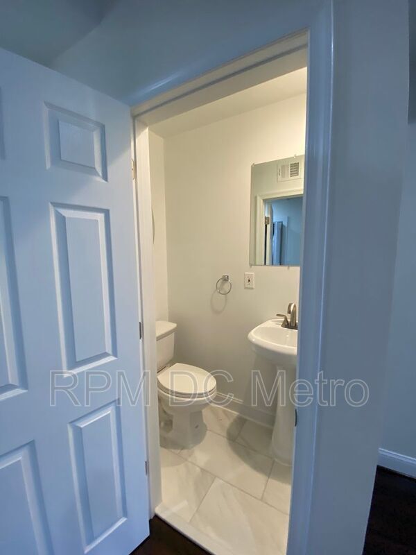 Foto del edificio - 1510 1st St NW