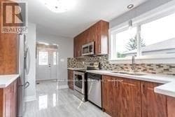 Building Photo - 19 Tordale Crescent