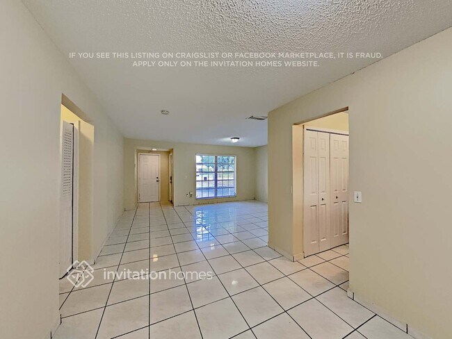 Foto del edificio - 8760 Johnson St