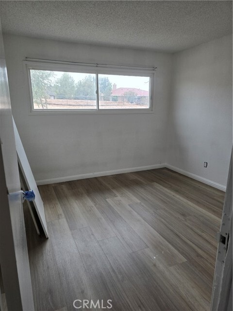 Foto del edificio - 11742 Jacaranda Ave