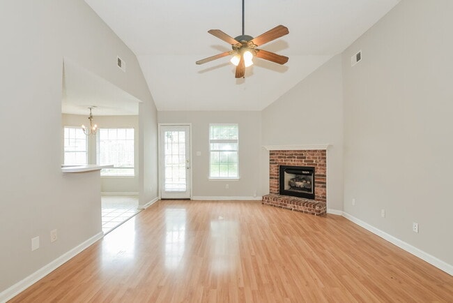 Building Photo - 6967 Naples Dr