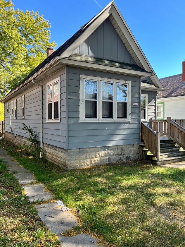 Primary Photo - 3048 N. 59th St.