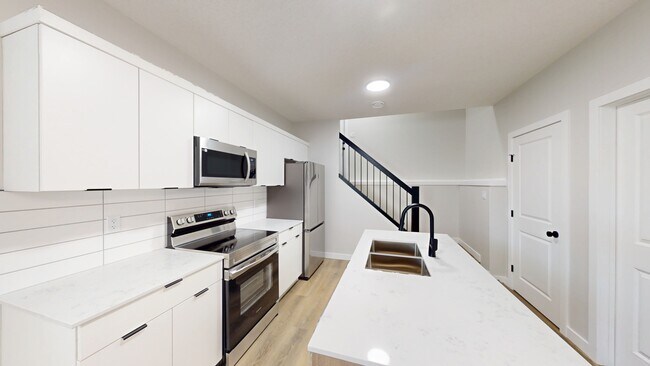 Photo du bâtiment - 12006 83 Ave