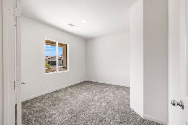 Building Photo - 42299 Palisades Dr