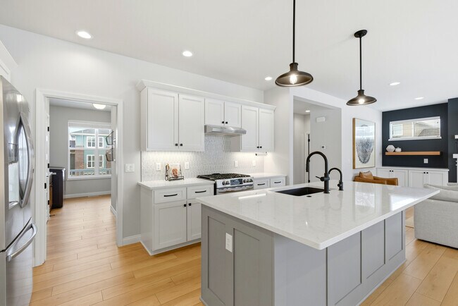 Foto del edificio - 9603 Summer Willow Ln