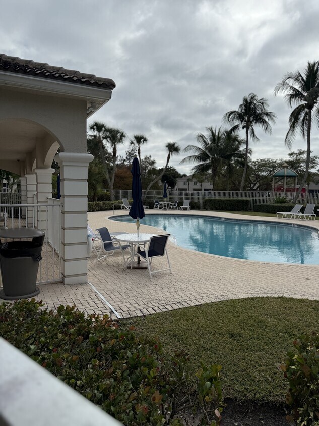 Foto del edificio - 5079 Palmbrooke Cir