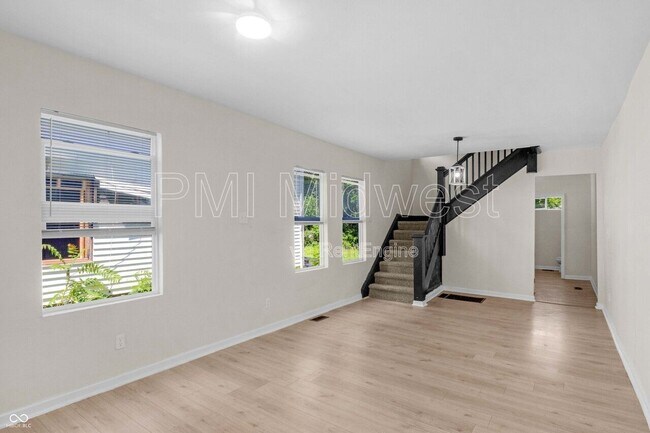 Foto del edificio - 2235 Doctor M.L.K. Jr St