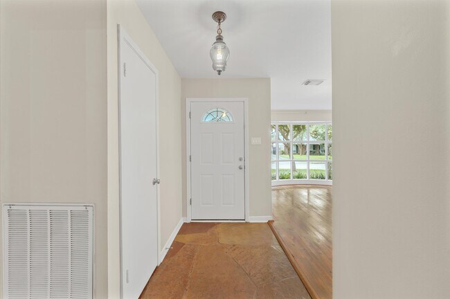 Foto del edificio - 3510 Elmridge St