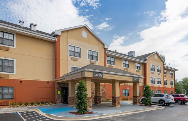 Building Photo - Furnished Studio-Jacksonville - Riverwalk - Convention Center