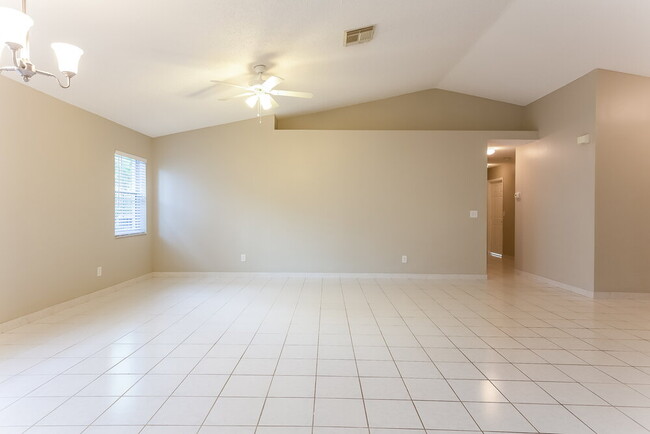 Foto del edificio - 7308 NW 1st Ct