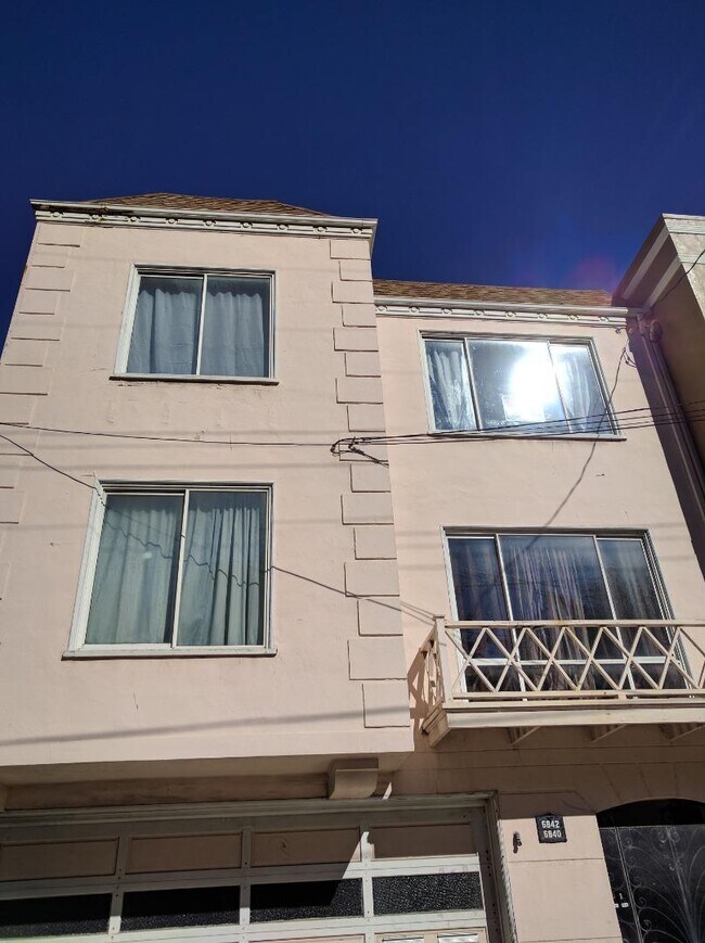 Foto del edificio - 6842 Fulton St