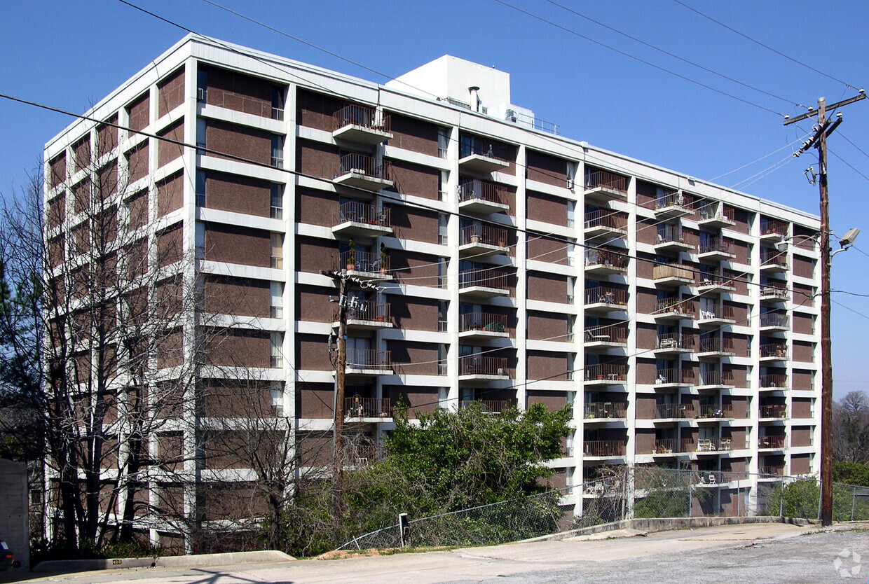 Building Photo - Park Tower