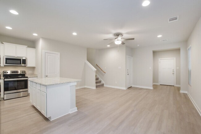 Foto del edificio - 3/2.5 Duplex Townhome in Stadium Pointe