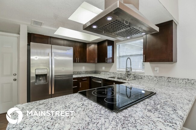 Foto del edificio - 3651 Coppertree Cir