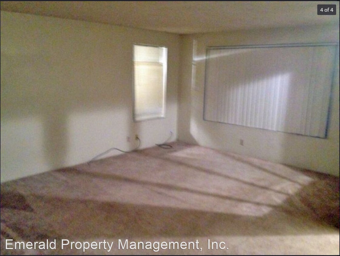 883 Northridge Ave, Springfield, OR 97477 Room for Rent in