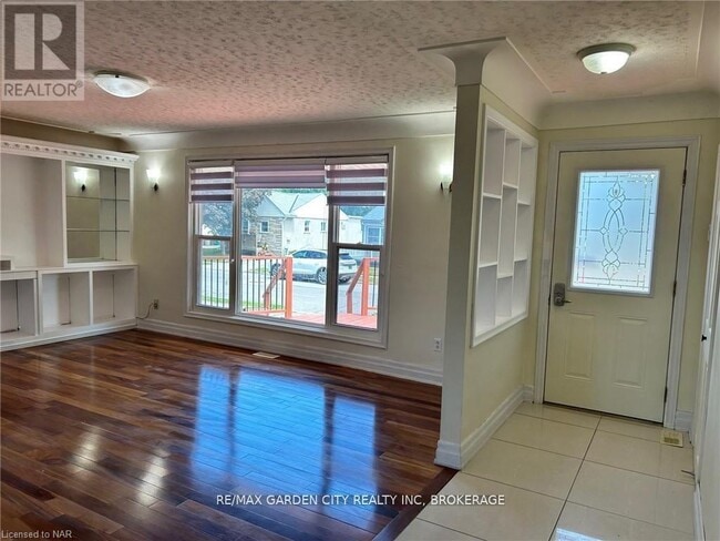 Photo du bâtiment - 834 David St