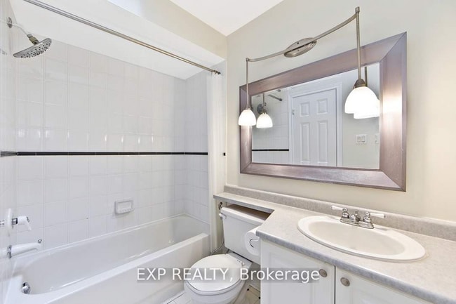 Building Photo - 39 Guildpark Ptway