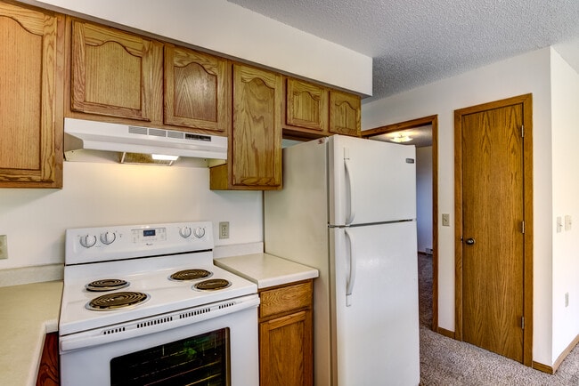 Foto del edificio - 2820 Edgewood Dr