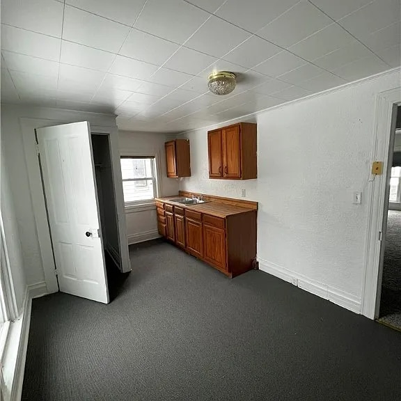 Building Photo - 128 Grandview Ave