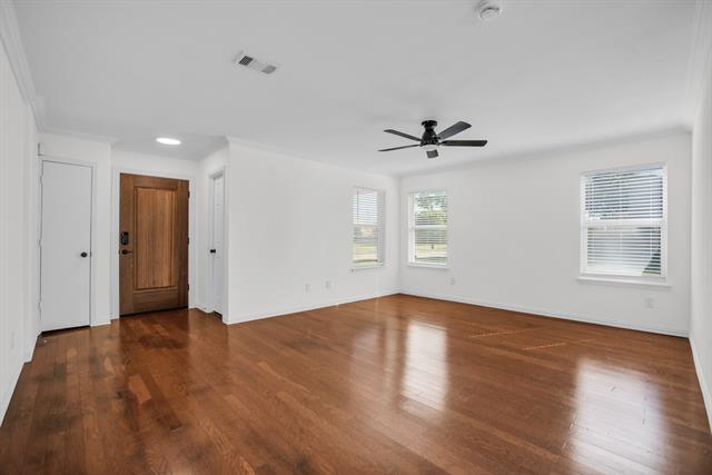 Foto del edificio - 2322 Tan Oak Dr