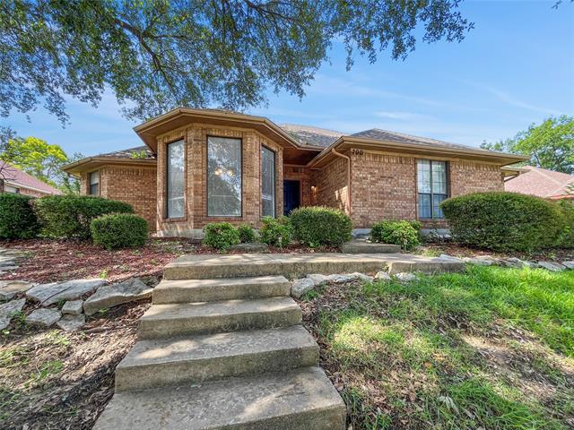 Foto principal - 700 Dartbrook Dr