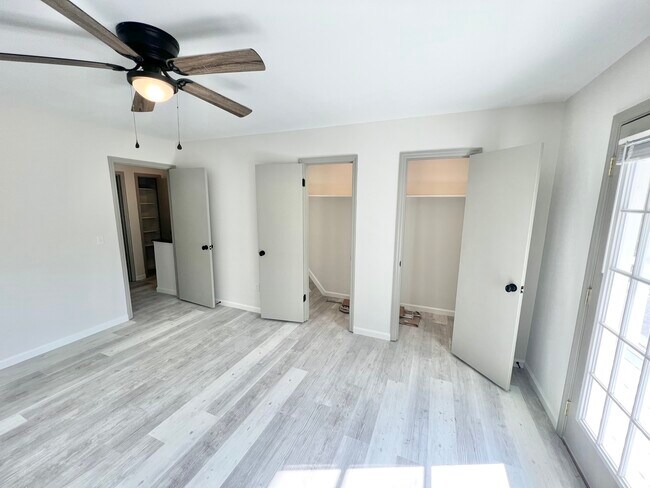 Dormitorio superior delantero - 266 Fleming Rd