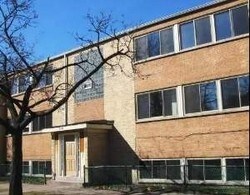 Building Photo - 110 W 68th St