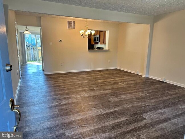 Building Photo - 5032 Merganser Ct