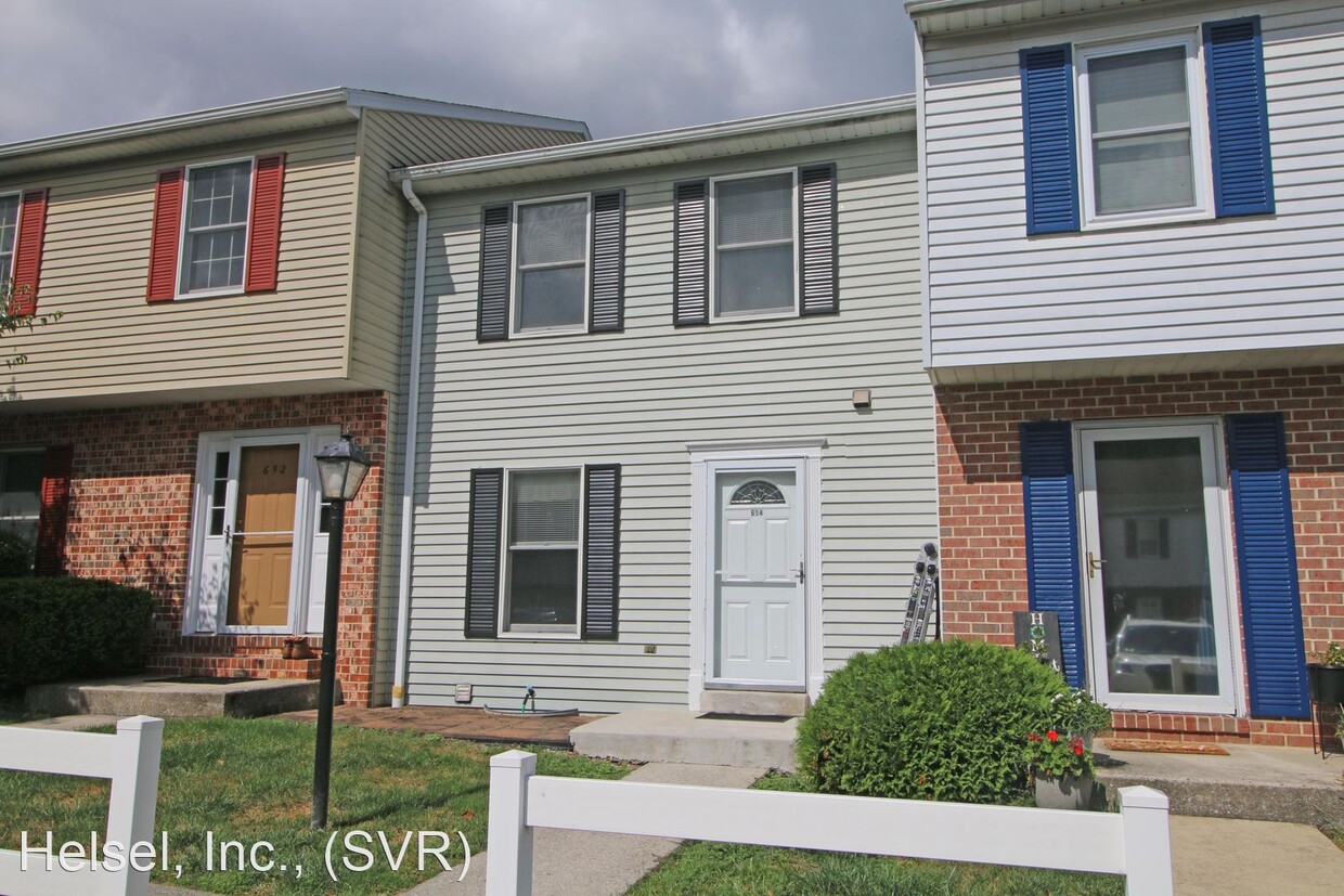 Primary Photo - 2 br, 2.5 bath House - 654 Allenview Drive
