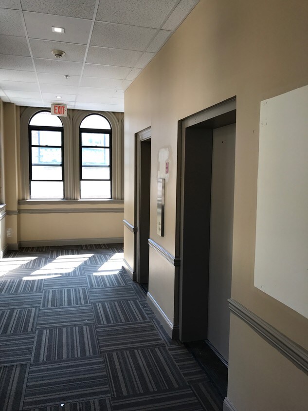 Foto principal - 116 S 7th St