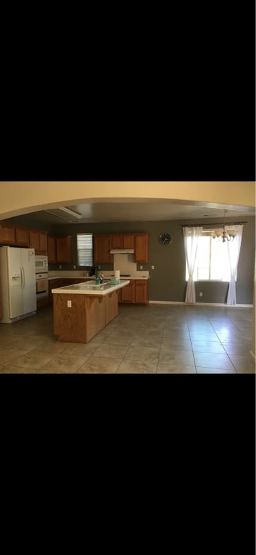 Building Photo - 4317 W Pinsapo Dr
